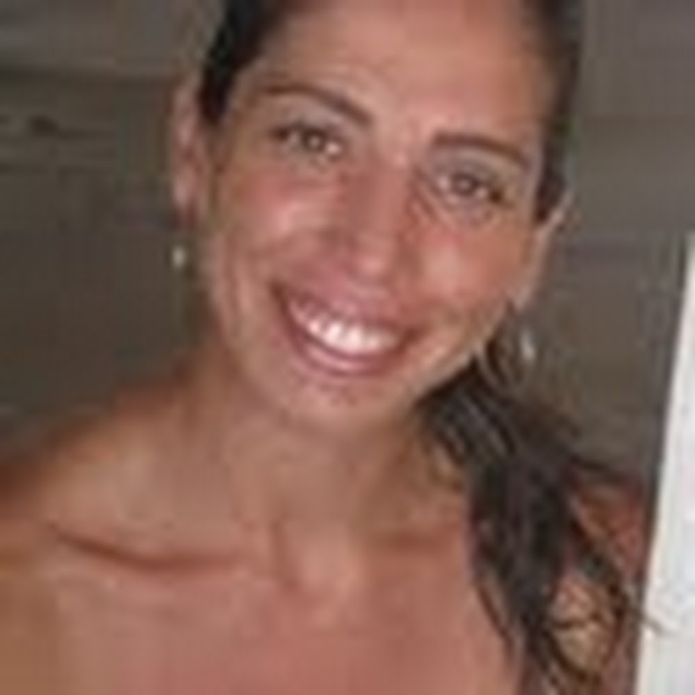 Meet your Posher, Alejandra